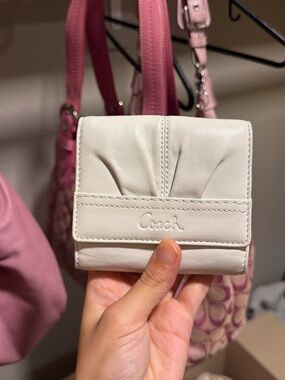 Coach Small Leather Wallet in Cream White
